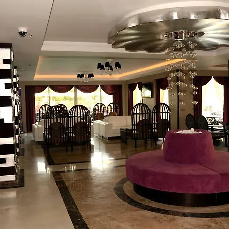 Holiday City 4*