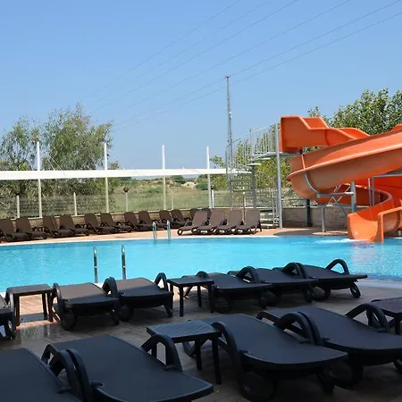 Hotel Holiday City Side