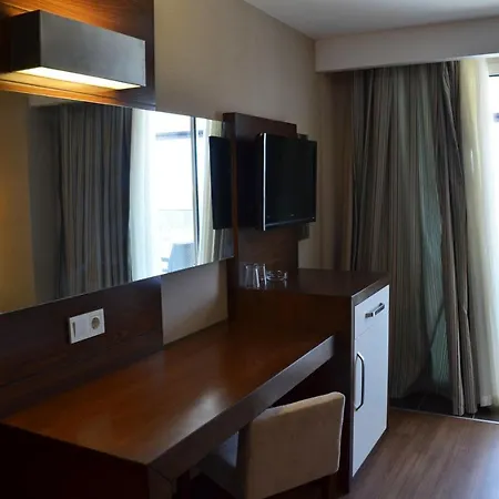 Szálloda (adults Only)