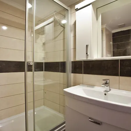 Szálloda (adults Only) Side